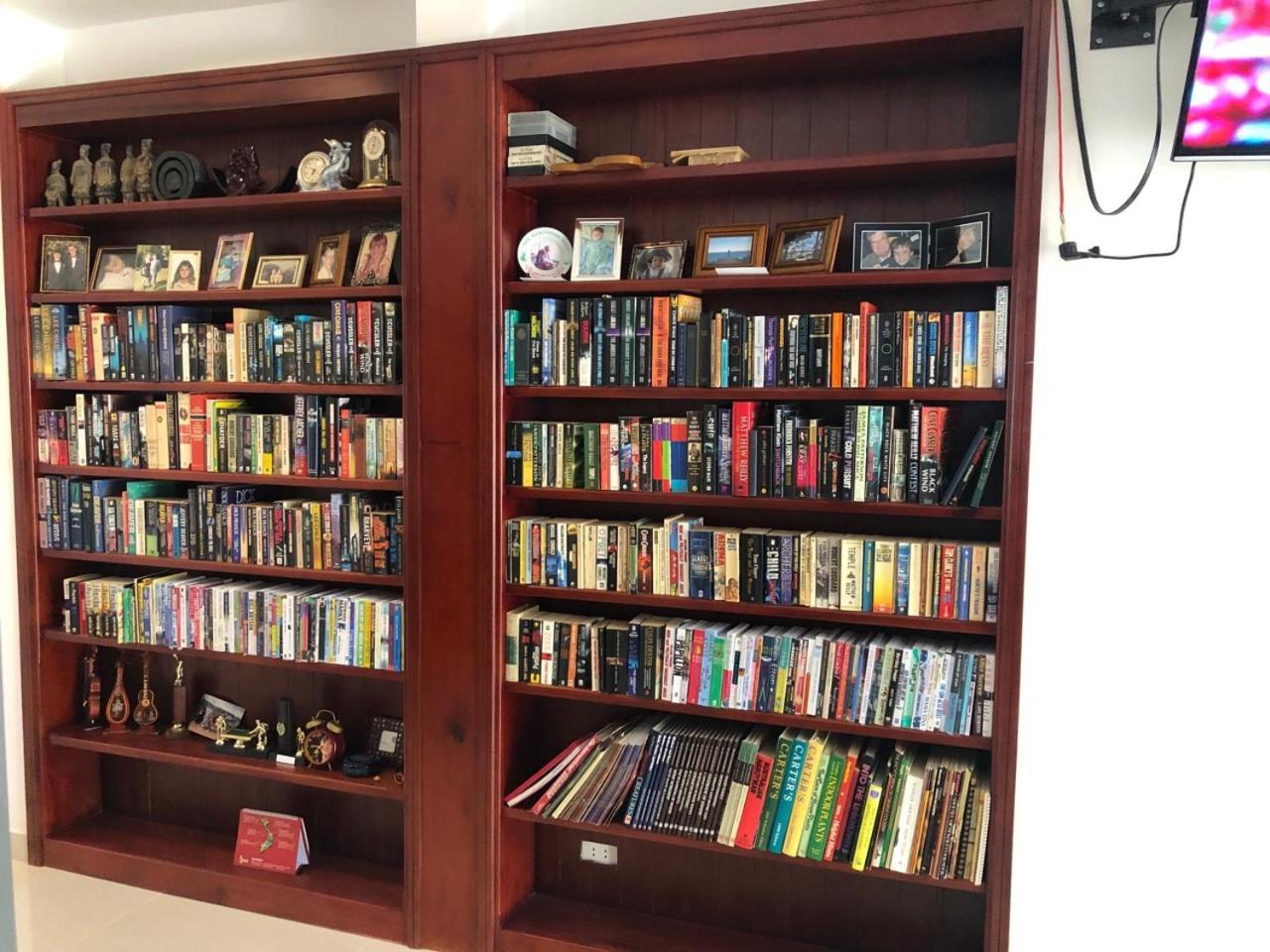 Little Library Villa Хойан Экстерьер фото